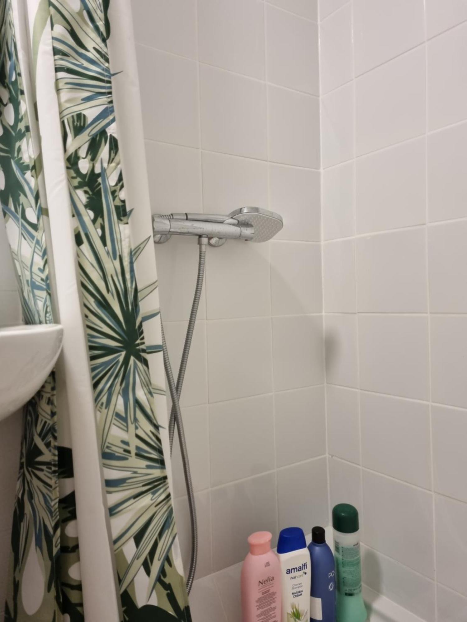 Comfortable One Bedroom Apartment Фуeнхирола Екстериор снимка